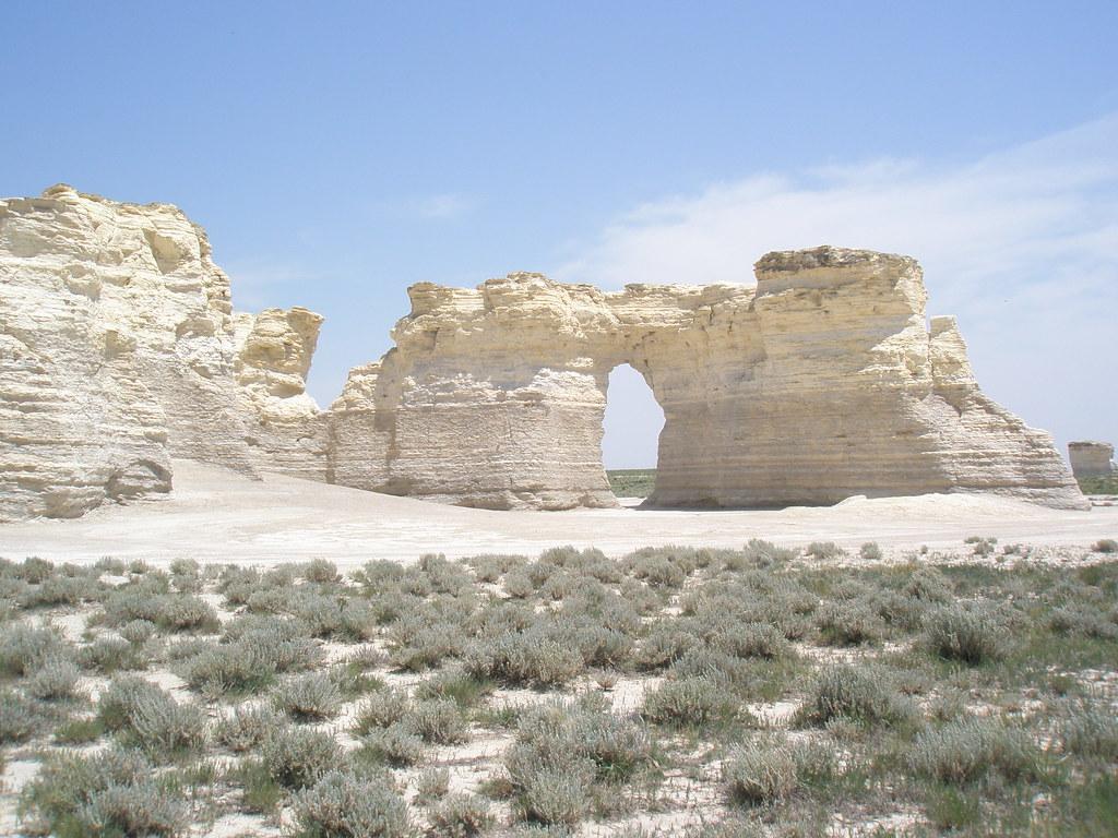 Monument Rocks Chalk Pyramids Fossil Guide